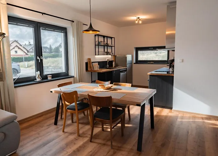 Rodinne Levypravy Ve Frymburku Daire